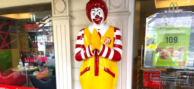 Ronald McDonald na Tailandia